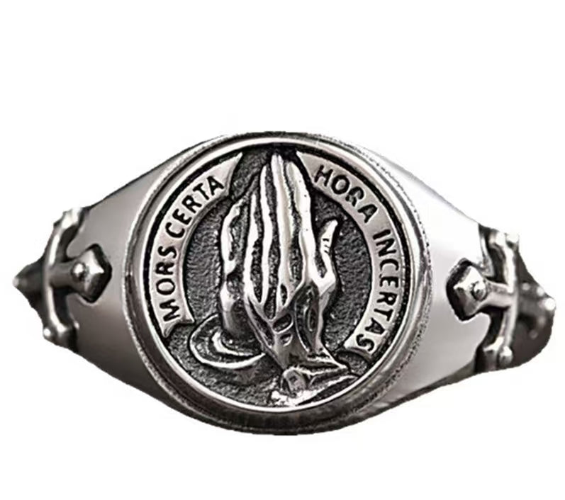 Praying Hands Silver Signet Ring | Mors Certa Hora Incertas